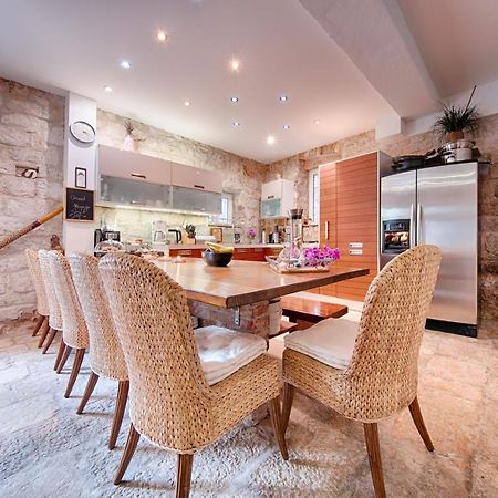 B&B Villa Вис Экстерьер фото