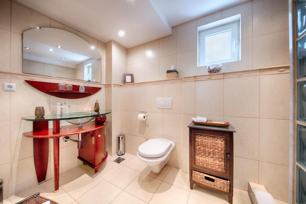 B&B Villa Вис Экстерьер фото